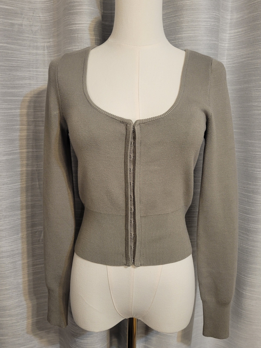 Abercrombie & Fitch Olive Green Sweater